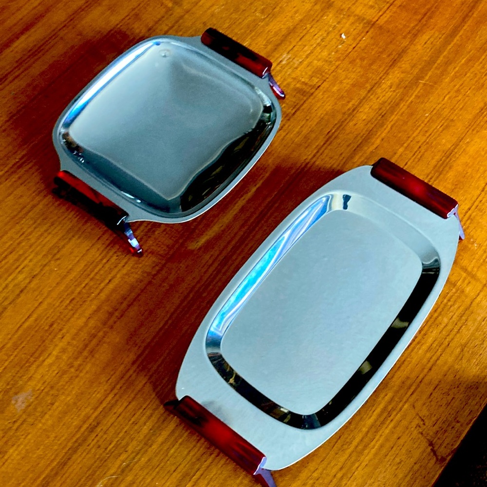 MCM serving plates